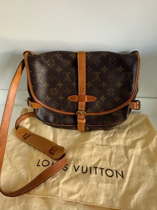 Louis Vuitton Monogram Canvas Crossbody Saddle Bag in Brown and Tan - Picture 2 of 5